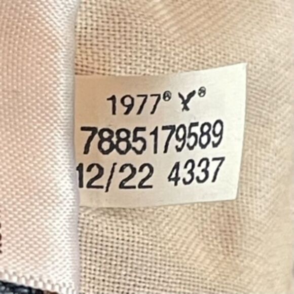 American Eagle 90s Skinny Ripped Destructed Stretch Jeans Size 4 - Picture 10 of 10